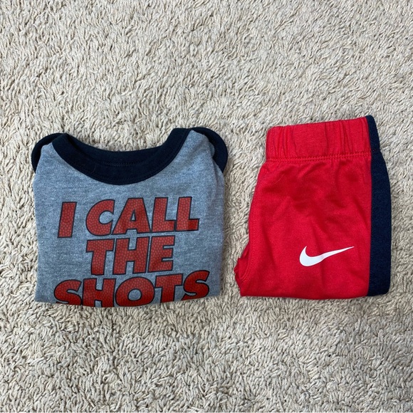 Nike Matching Set Onesie & Sweatpants, Infant Size 3 Months - Picture 12 of 13